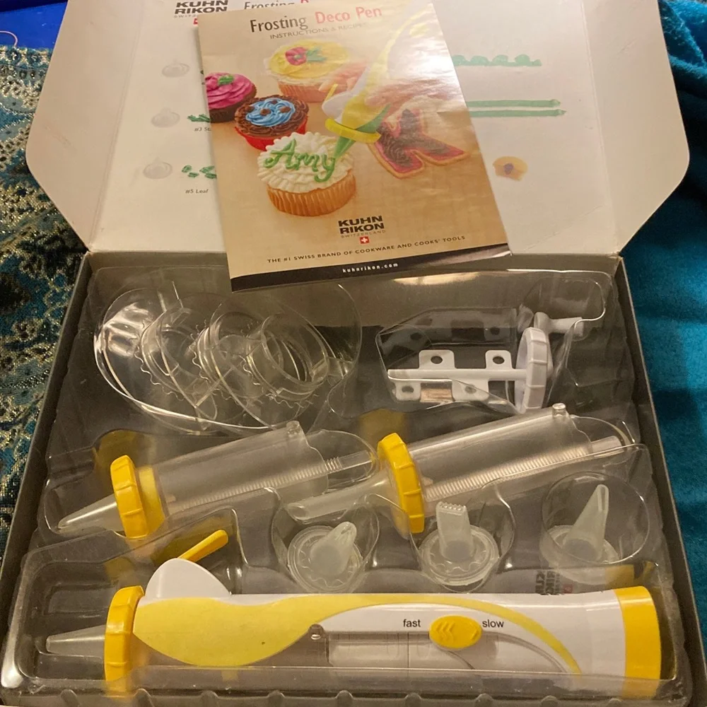 NIB Kuhn Rikon Frosting Deco Pen Set
